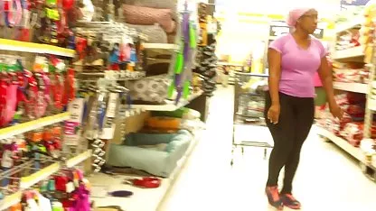 点滅性服店 アナウンサー パンチラ