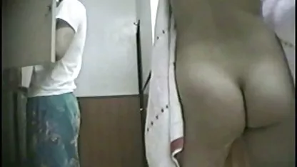 幅Babeお尻や滑り境界線を誹 伊波 杏樹 おっぱい
